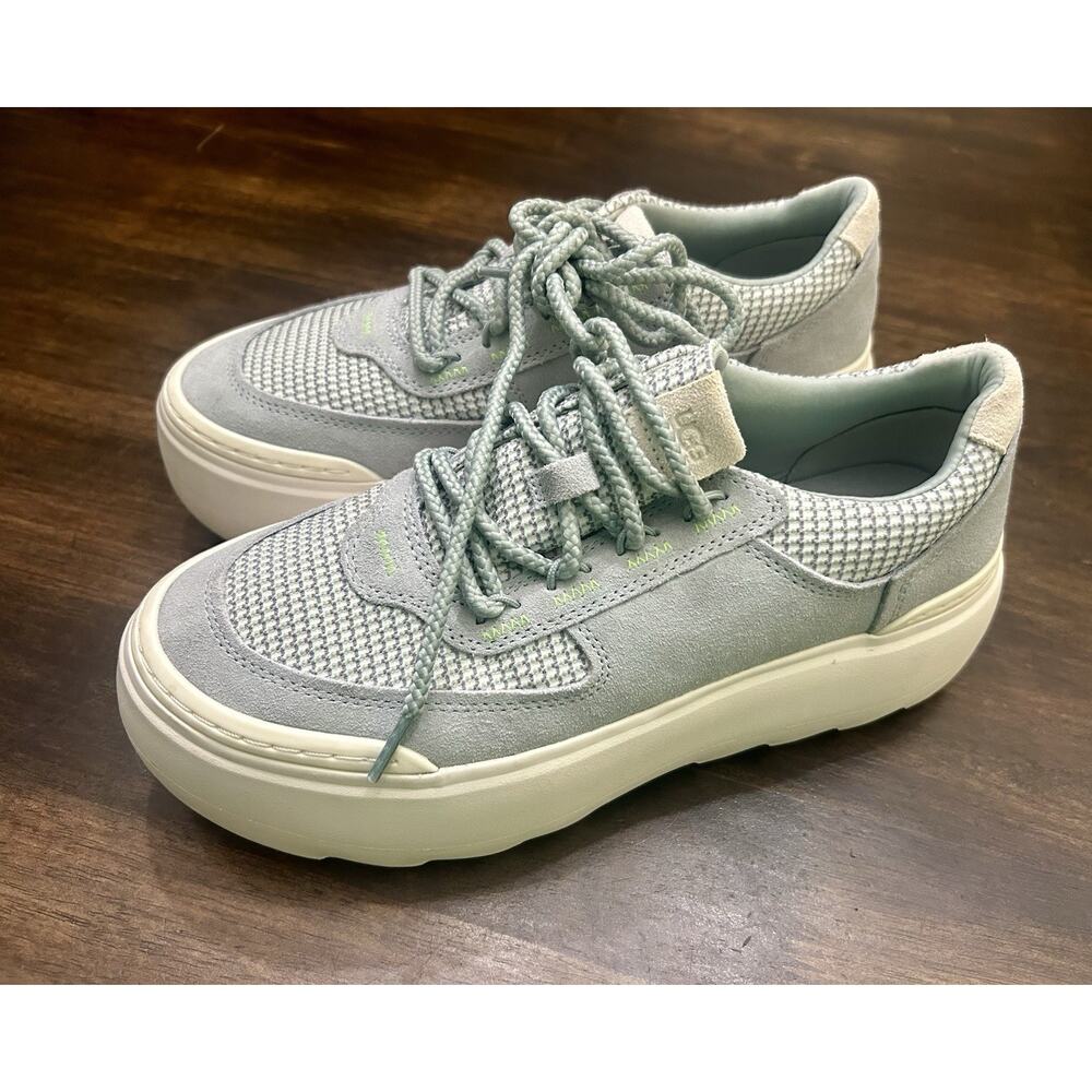 UGG Marin Lace Up Women's Size 8 Platform Blue Suede Sneakers 1144940